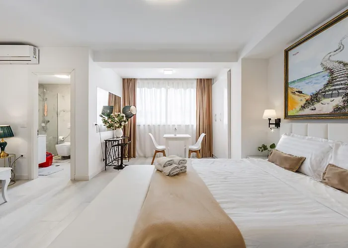 Apartamento Leo's Garden View By Pikhost